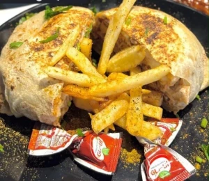 المجنونة — شاورما خيال