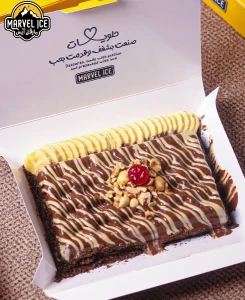وافل بالمكسرات والموز — مارفل آيس