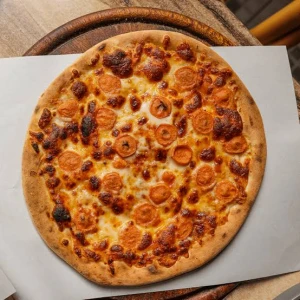 بيتزا نقانق — Azoz burger عزوز برجر